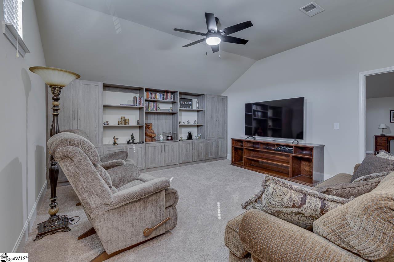 Simpsonville, South Carolina 29681, United States, 4 Bedrooms Bedrooms, ,4 BathroomsBathrooms,Residential,Contingent,204498