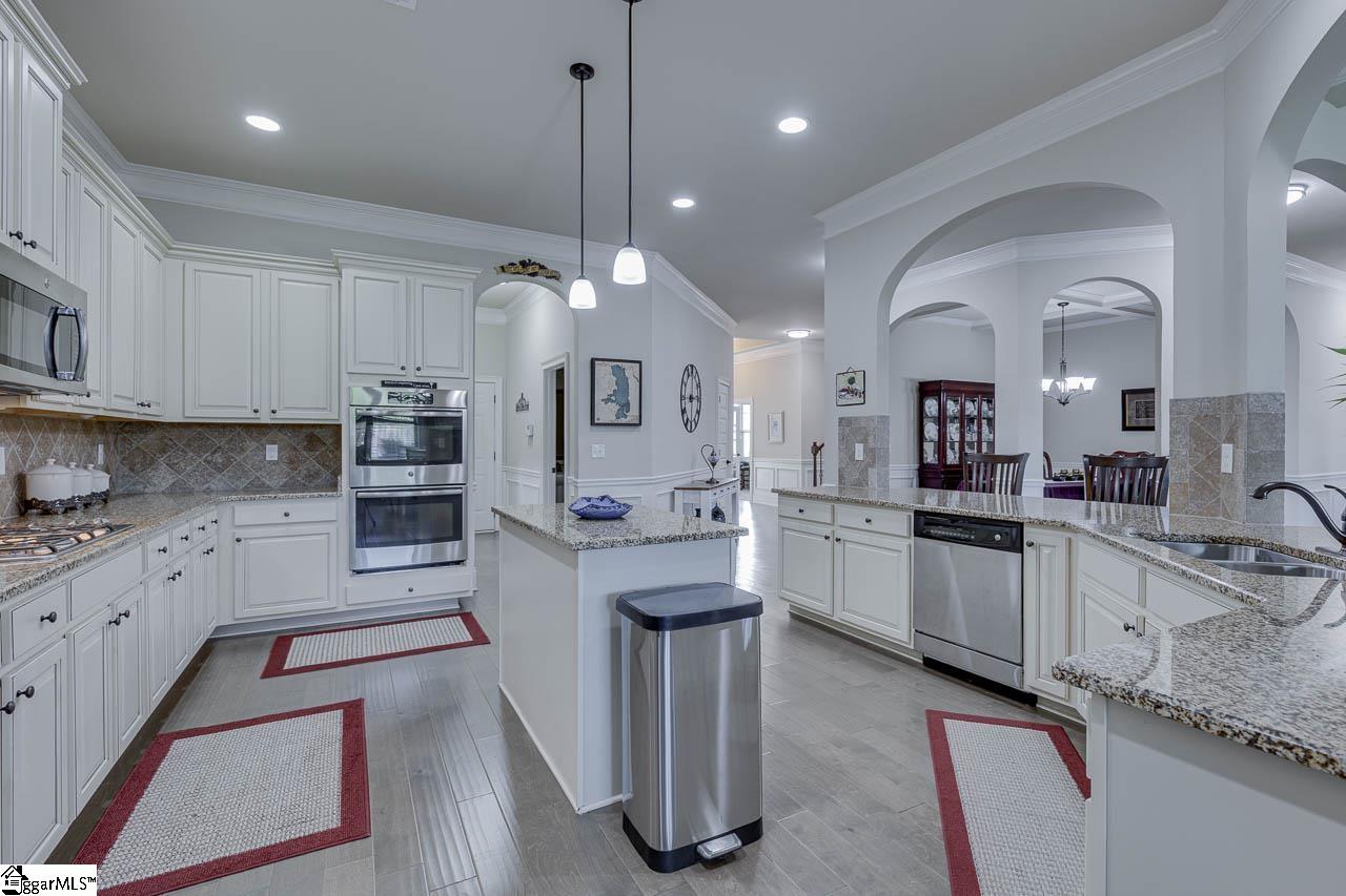 Simpsonville, South Carolina 29681, United States, 4 Bedrooms Bedrooms, ,4 BathroomsBathrooms,Residential,Contingent,204498