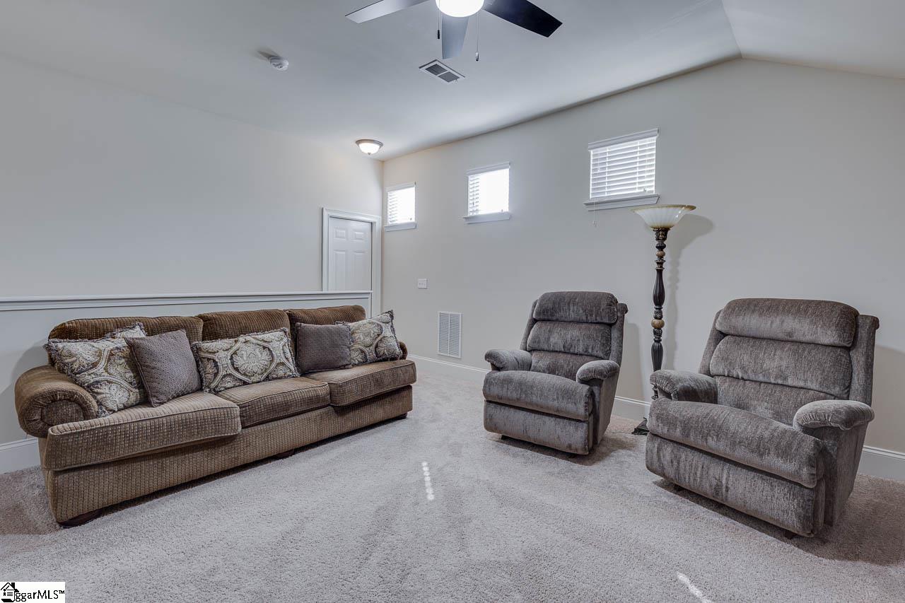 Simpsonville, South Carolina 29681, United States, 4 Bedrooms Bedrooms, ,4 BathroomsBathrooms,Residential,Contingent,204498