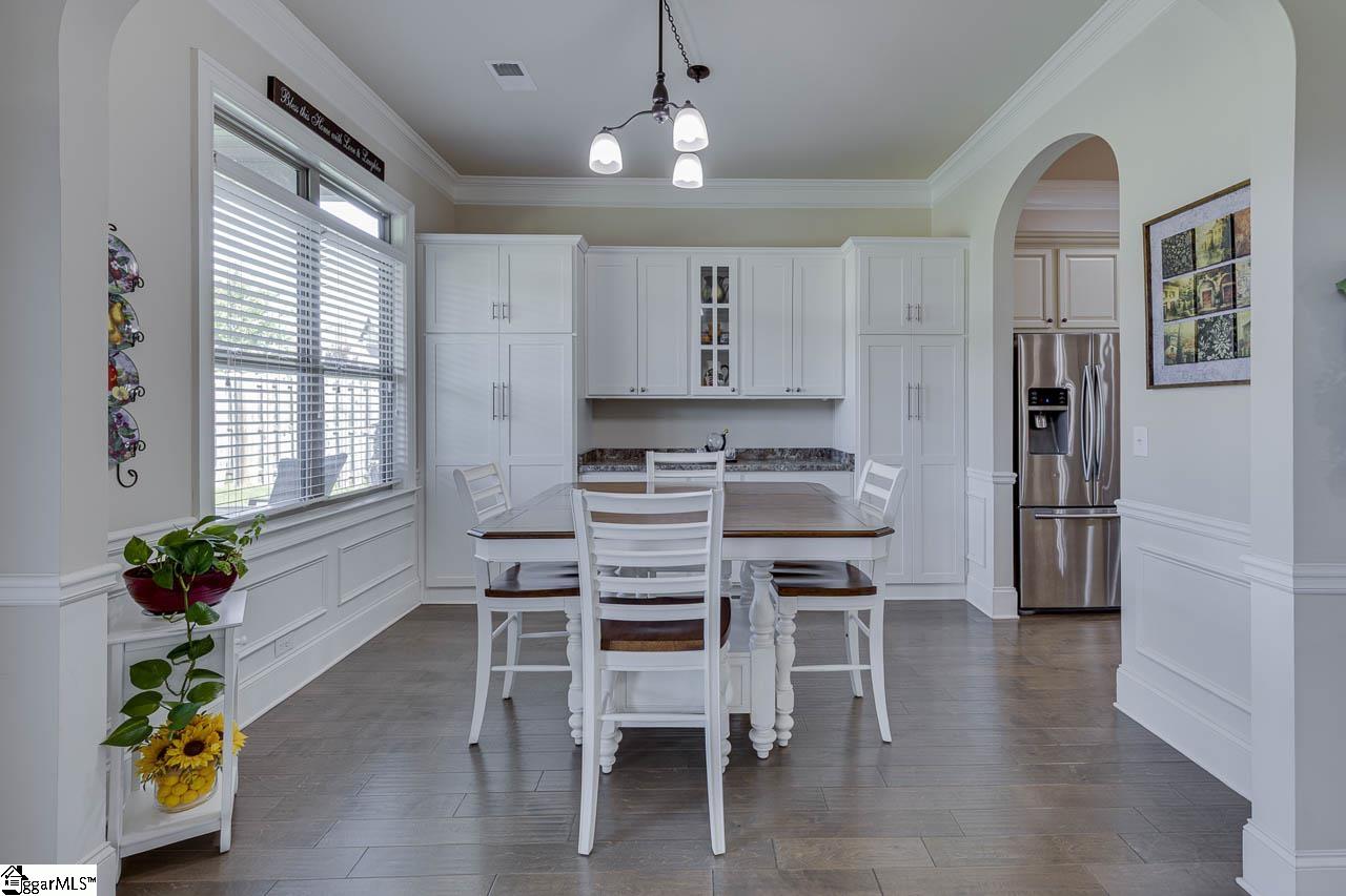 Simpsonville, South Carolina 29681, United States, 4 Bedrooms Bedrooms, ,4 BathroomsBathrooms,Residential,Contingent,204498