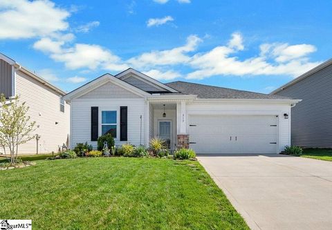 Photo of 317 Garrison Grove Drive, Simpsonville, SC 29680 (MLS # 1580762)