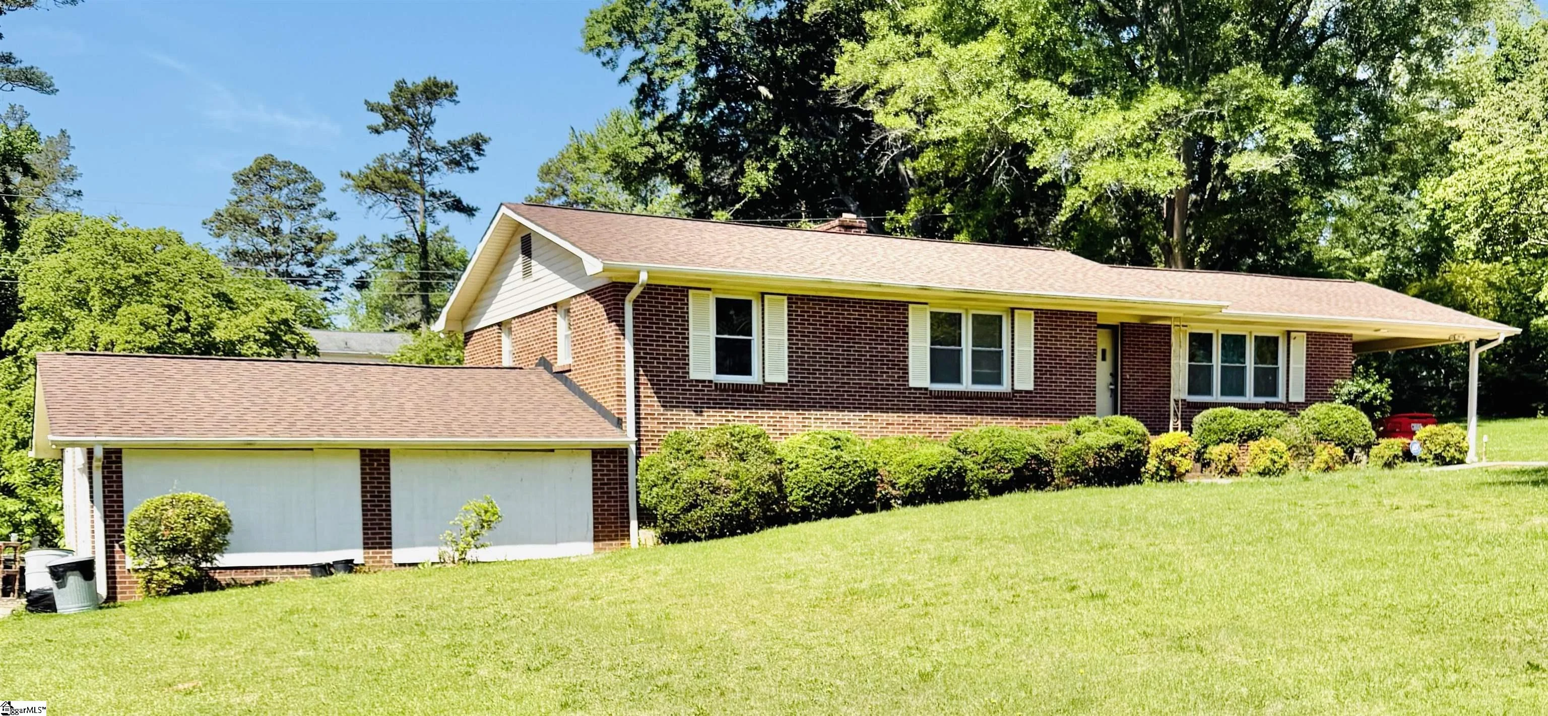 3855 Maid Marion Lane