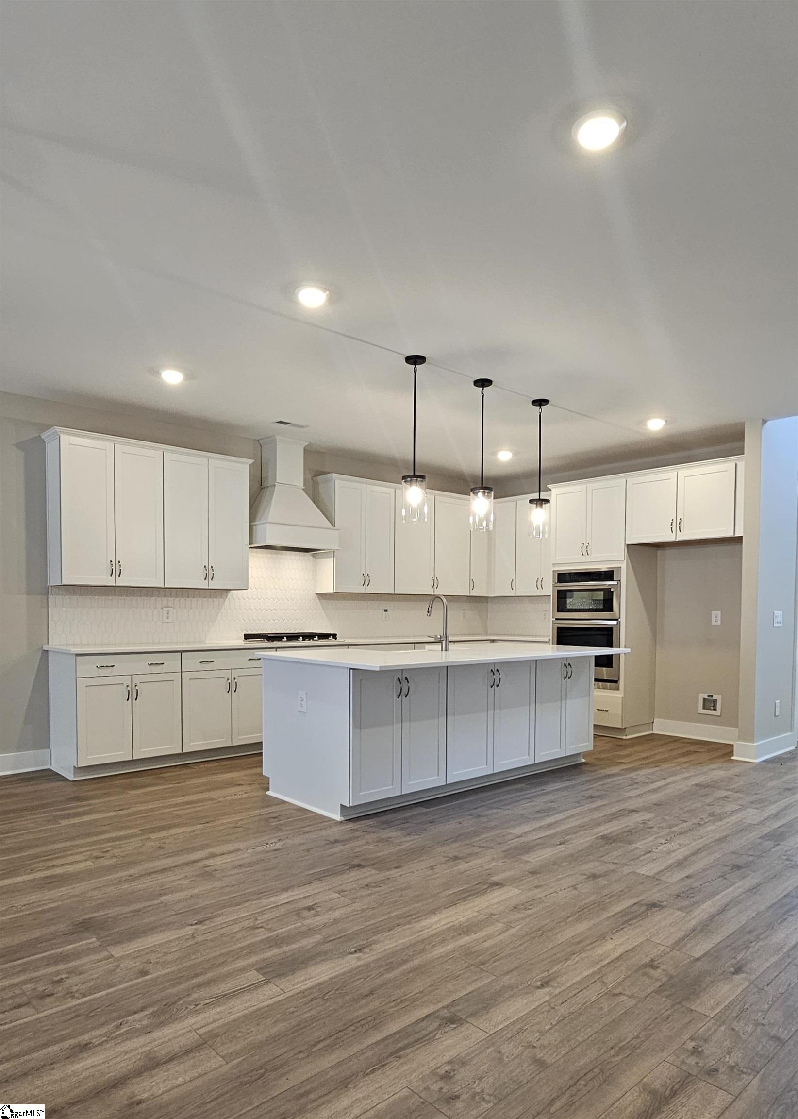 323 Breakwater Lane