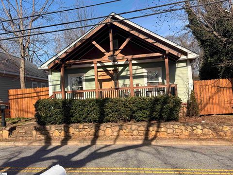 Photo of 320 Ackley Road, Greenville, SC 29607 (MLS # 1580556)