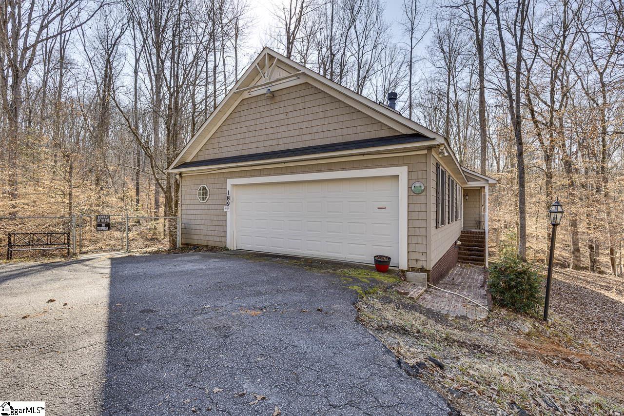 189 Fond Du Lac Drive