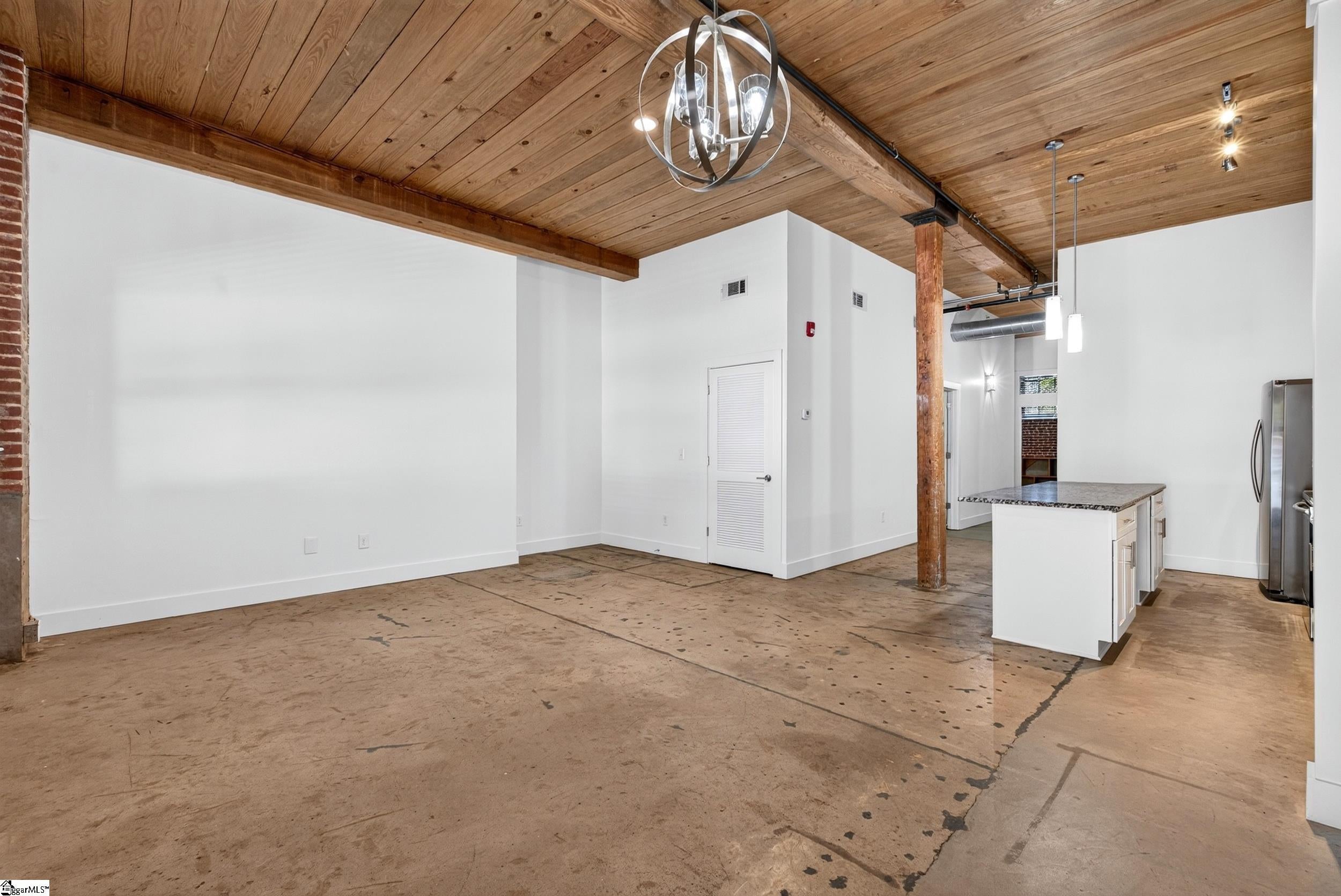 806 Green Avenue UNIT 108