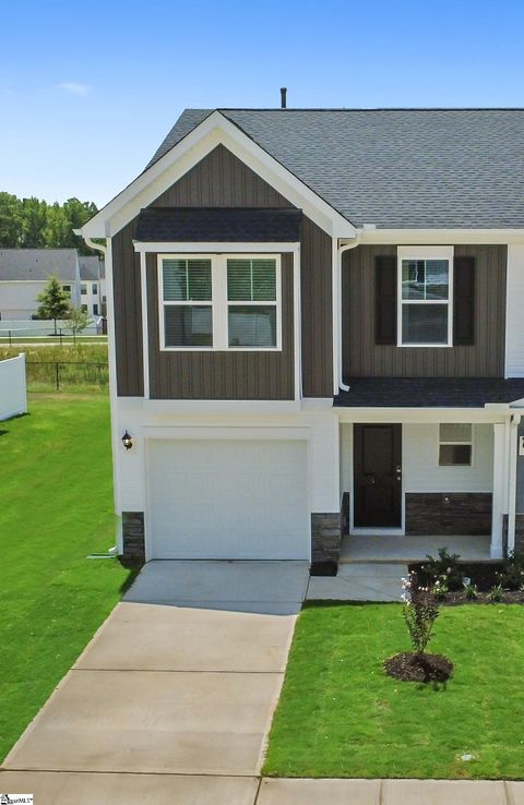 Photo of 112 Mclauren Place, Fountain Inn, SC 29644 (MLS # 1582056)