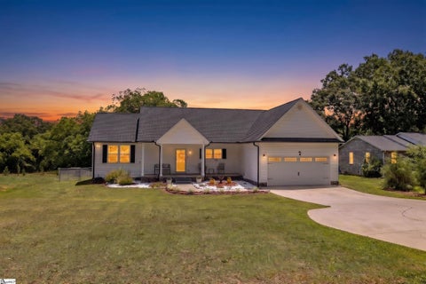Photo of 1719 Gerrard Road, Anderson, SC 29625 (MLS # 1603842)
