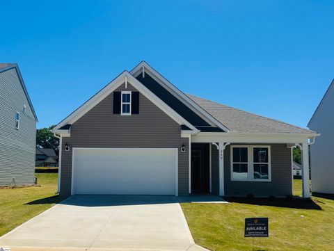 Photo of 248 Pretoria Drive lot 98 #lot 98, Woodruff, SC 29388 (MLS # 1591979)