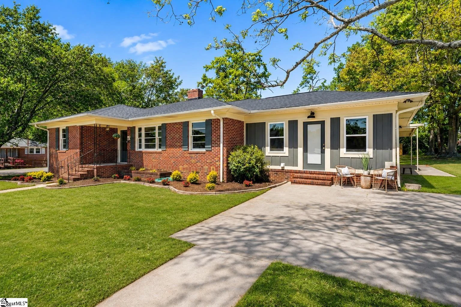 311 Blue Ridge Avenue