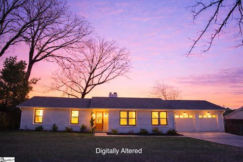 205 Wadsworth Road Spartanburg SC 29301