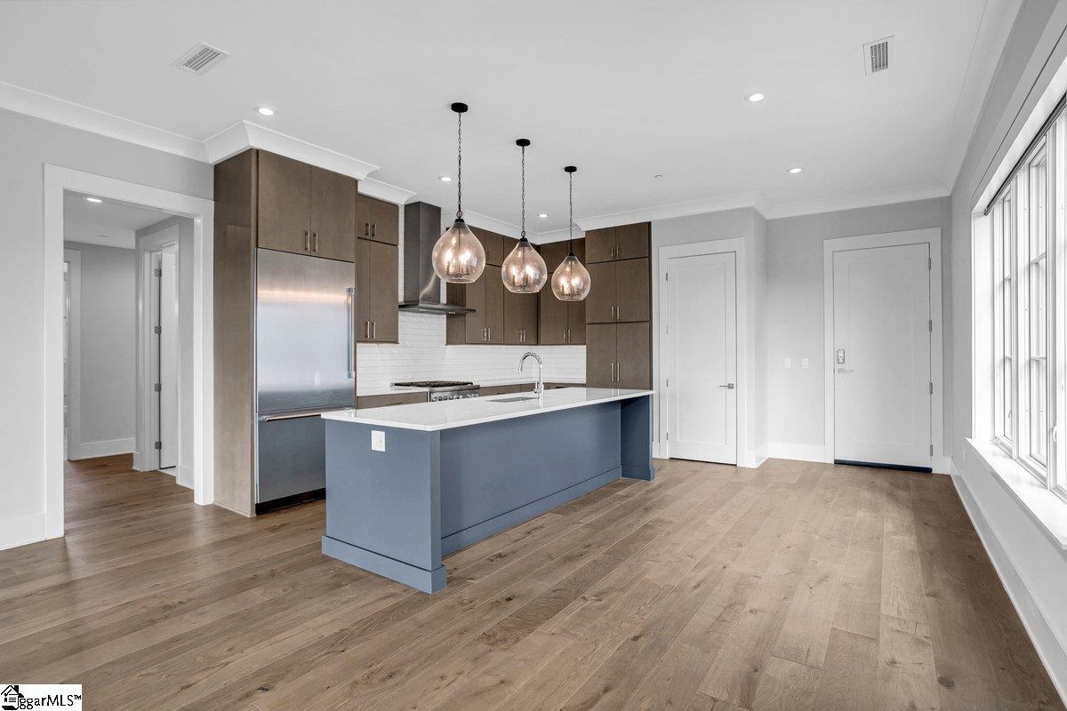 Greenville, South Carolina 29601, United States, 2 Bedrooms Bedrooms, ,2 BathroomsBathrooms,Residential,Active,218775