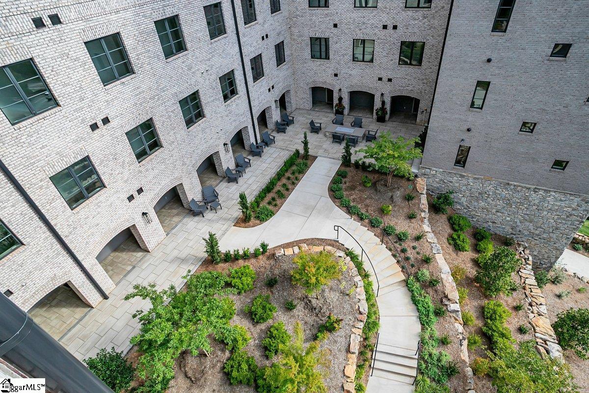 Greenville, South Carolina 29601, United States, 2 Bedrooms Bedrooms, ,2 BathroomsBathrooms,Residential,Active,218775