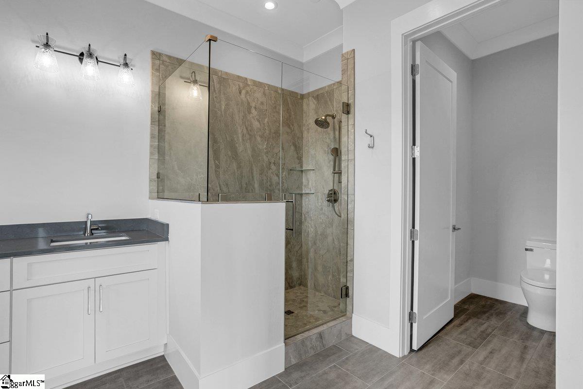 Greenville, South Carolina 29601, United States, 2 Bedrooms Bedrooms, ,2 BathroomsBathrooms,Residential,Active,218775