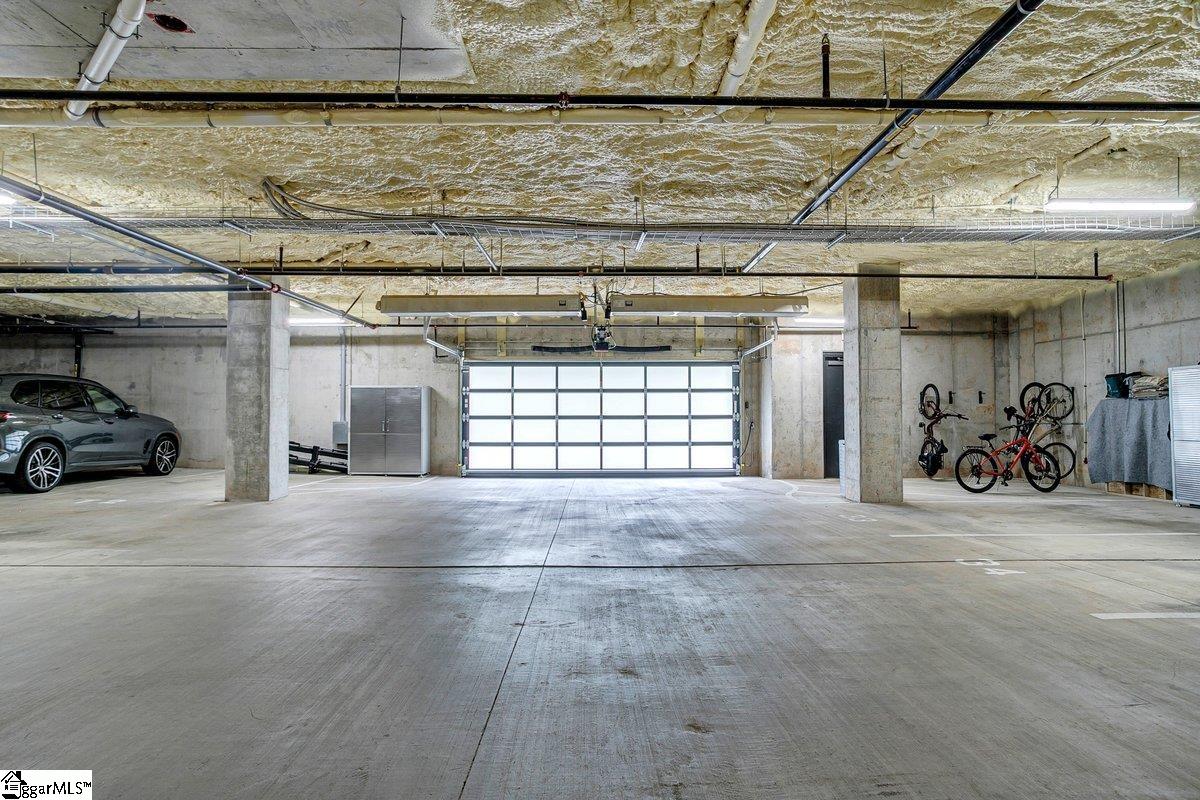 Greenville, South Carolina 29601, United States, 2 Bedrooms Bedrooms, ,2 BathroomsBathrooms,Residential,Active,218775