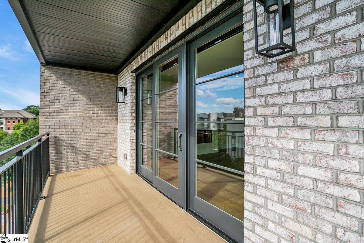 Greenville, South Carolina 29601, United States, 2 Bedrooms Bedrooms, ,2 BathroomsBathrooms,Residential,Active,218775