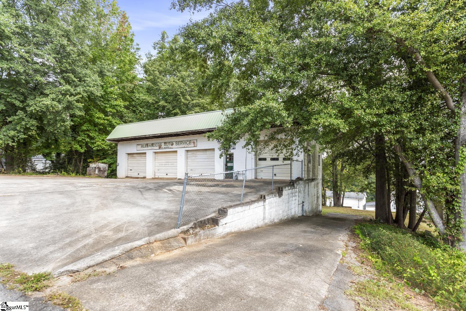 301 Washington Avenue