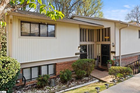 Photo of 37 Briarglen Place, Greenville, SC 29615 (MLS # 1577044)