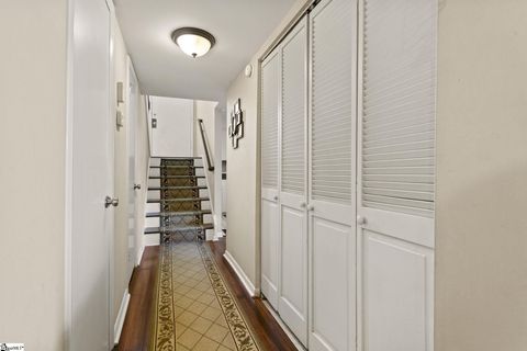 Tiny photo for 37 Briarglen Place, Greenville, SC 29615 (MLS # 1577044)