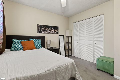 Tiny photo for 37 Briarglen Place, Greenville, SC 29615 (MLS # 1577044)