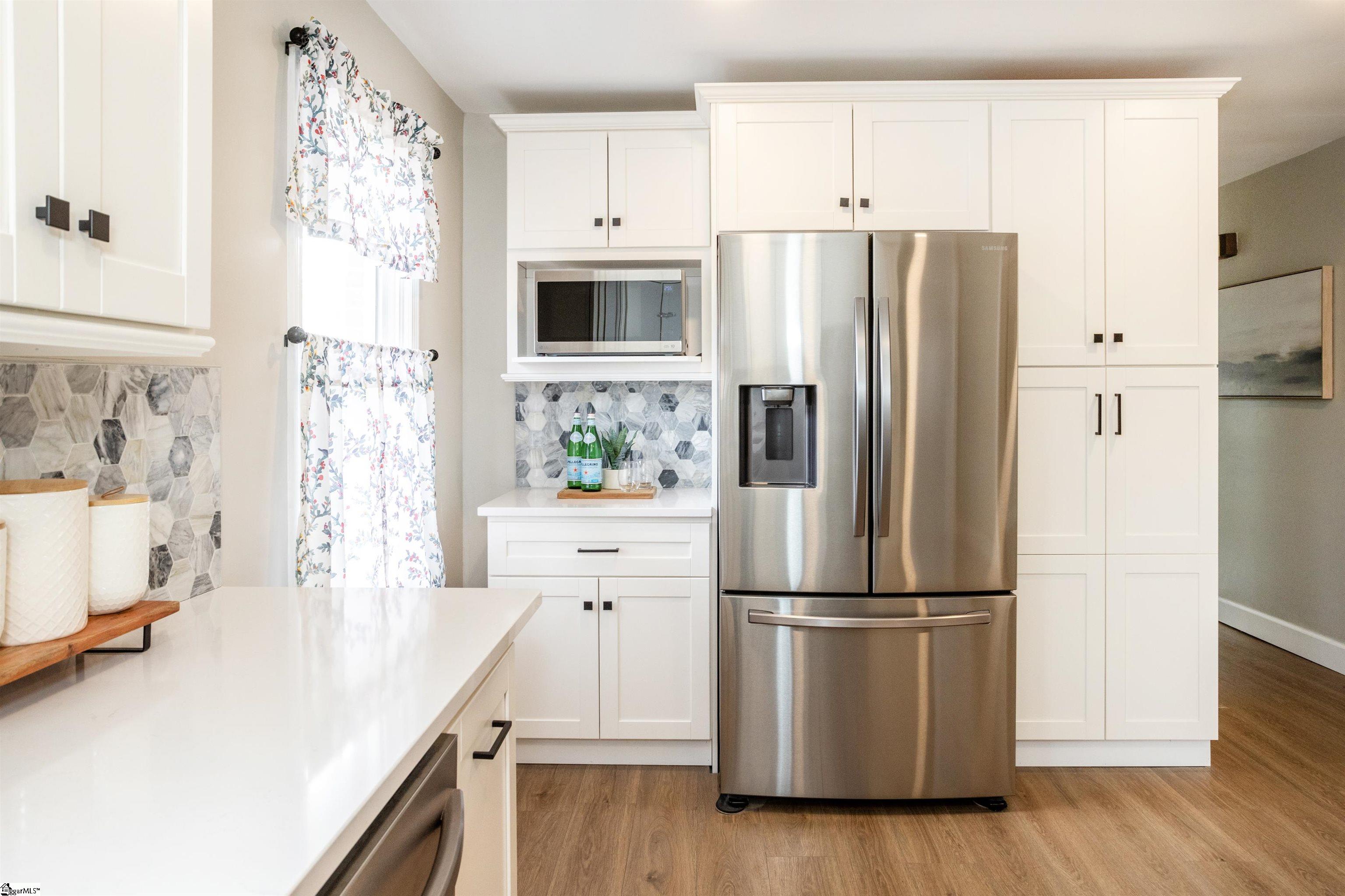 Taylors, South Carolina 29687, United States, 3 Bedrooms Bedrooms, ,2 BathroomsBathrooms,Residential,Contingent,85786