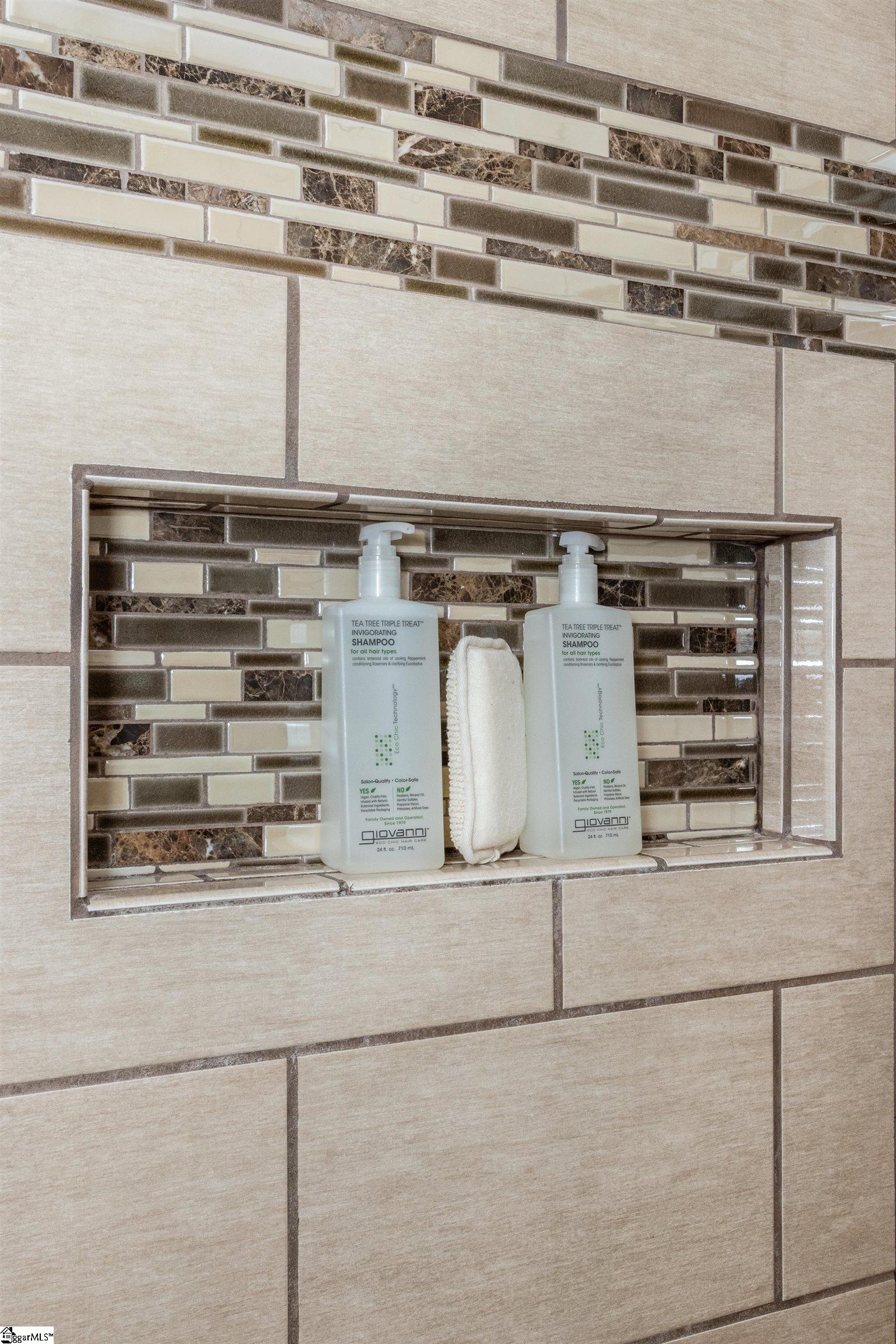 Taylors, South Carolina 29687, United States, 3 Bedrooms Bedrooms, ,2 BathroomsBathrooms,Residential,Contingent,85786