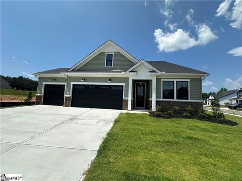 Photo of 127 Eagle Creek Drive, Central, SC 29630 (MLS # 1597129)