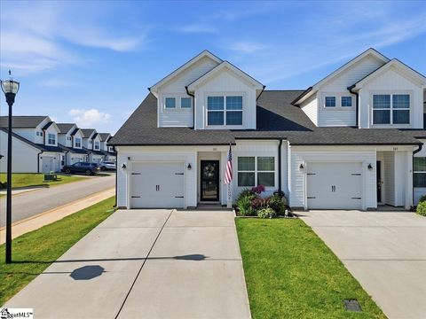 Photo of 101 Aleppo Lane, Greer, SC 29651 (MLS # 1597989)