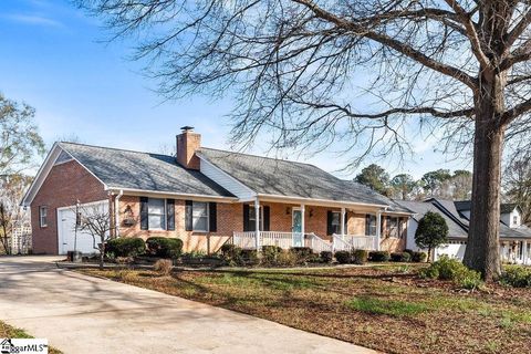 Photo of 312 Sloping Meadow Drive, Inman, SC 29349 (MLS # 1577072)