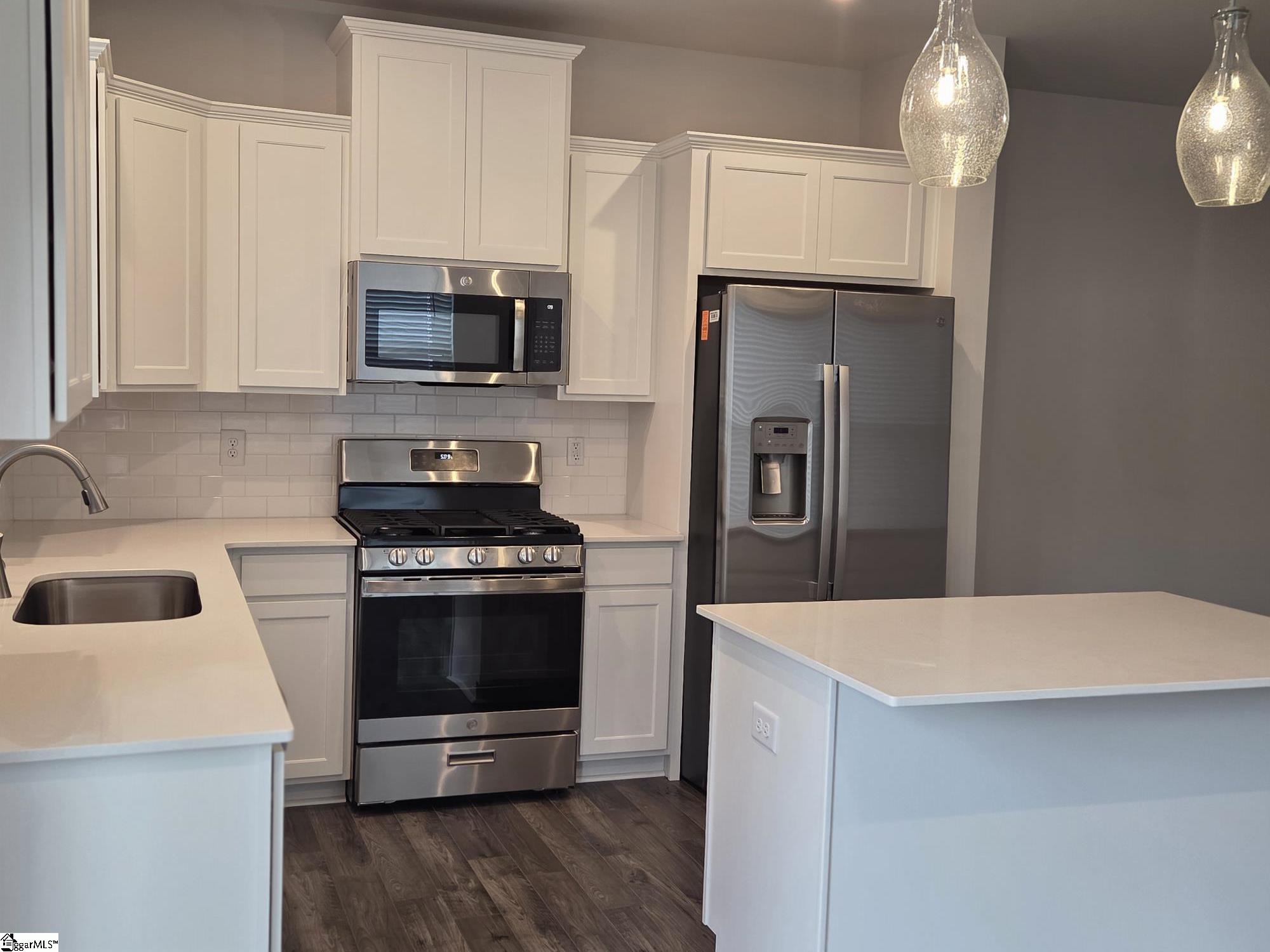228 Santorini Way