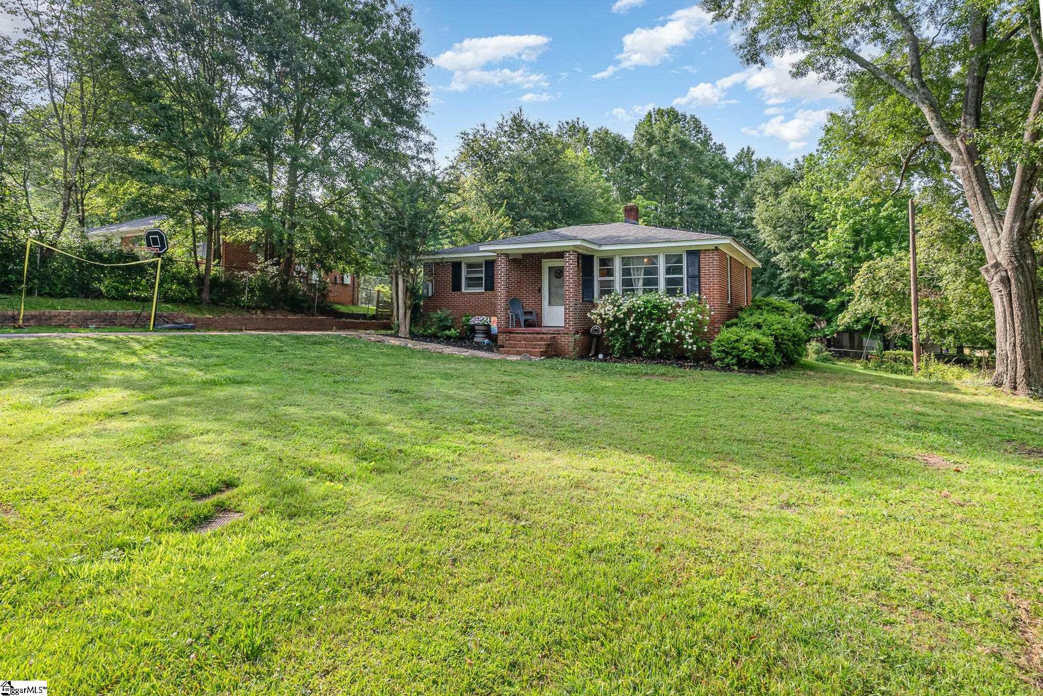 7 Edgewood Street