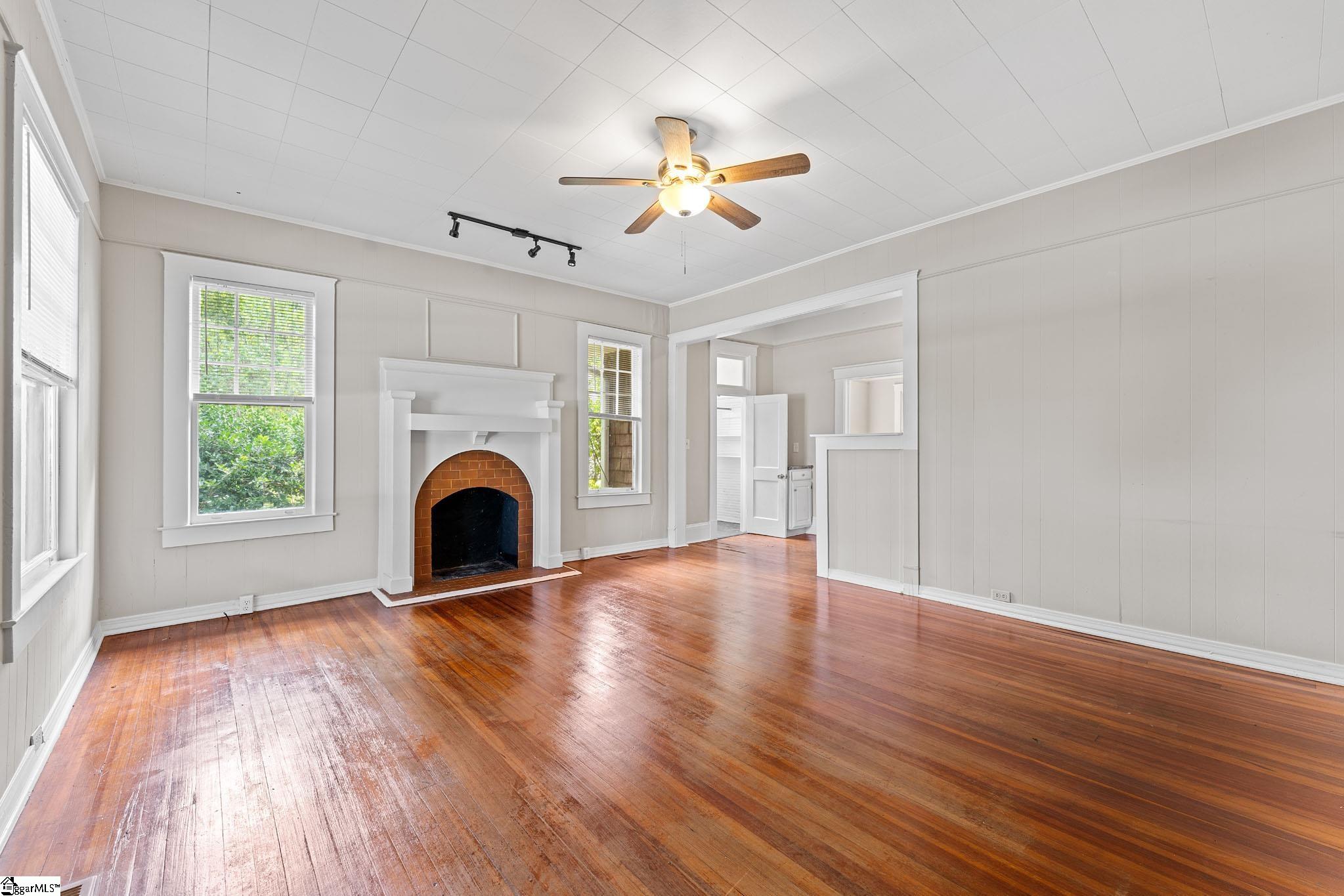 52 Briarcliff Drive