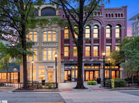 Photo of 18 S Main Street Unit 202, Greenville, SC 29601 (MLS # 1602718)