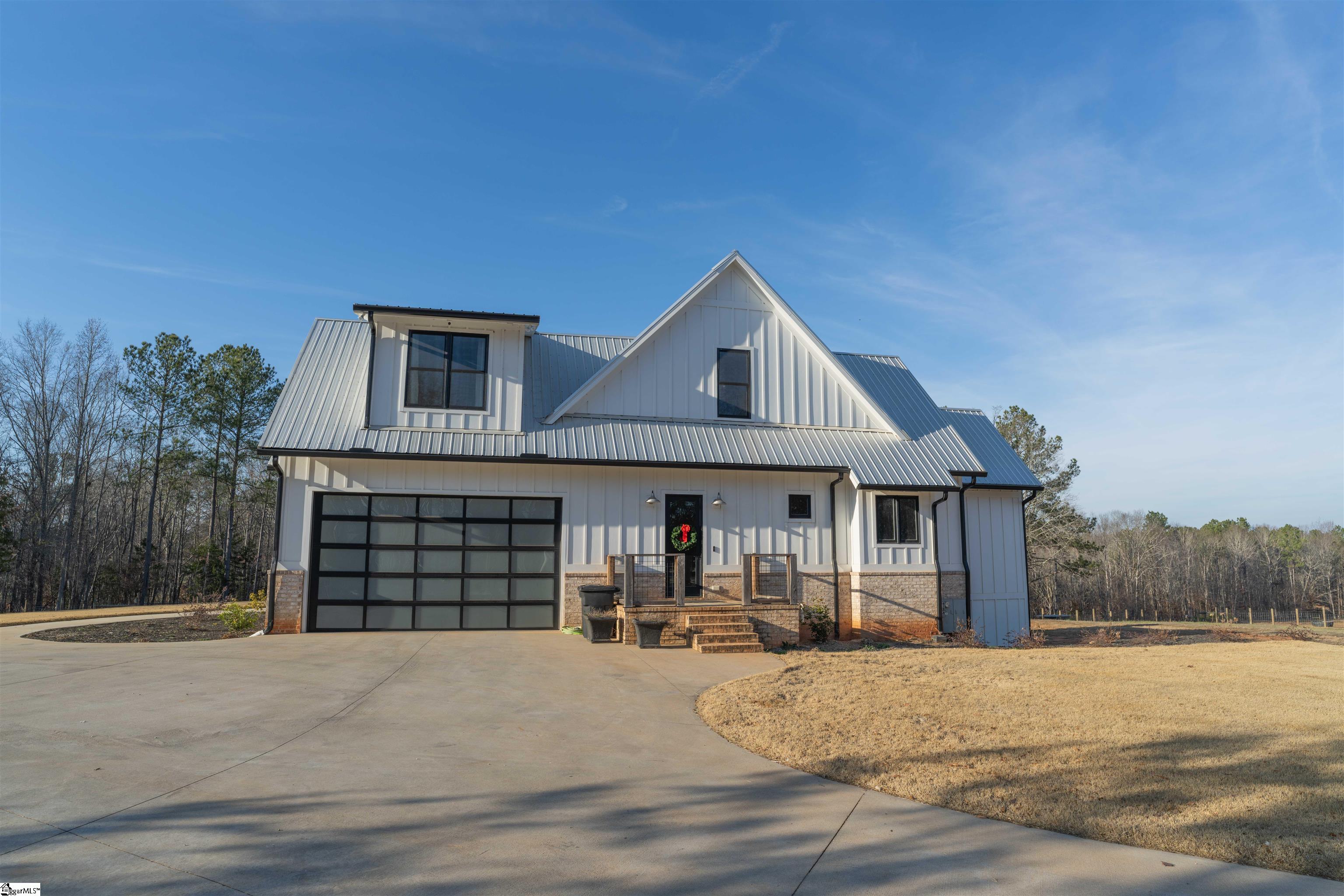 1425 S Harper Street