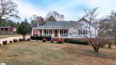 Photo of 105 Ridgeway Court, Easley, SC 29640 (MLS # 1578189)