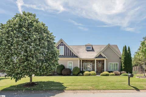 Photo of 2 Laurel Grove Drive, Simpsonville, SC 29681 (MLS # 1594766)
