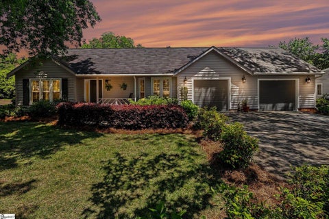 Photo of 103 Walker Way, Simpsonville, SC 29681 (MLS # 1602792)