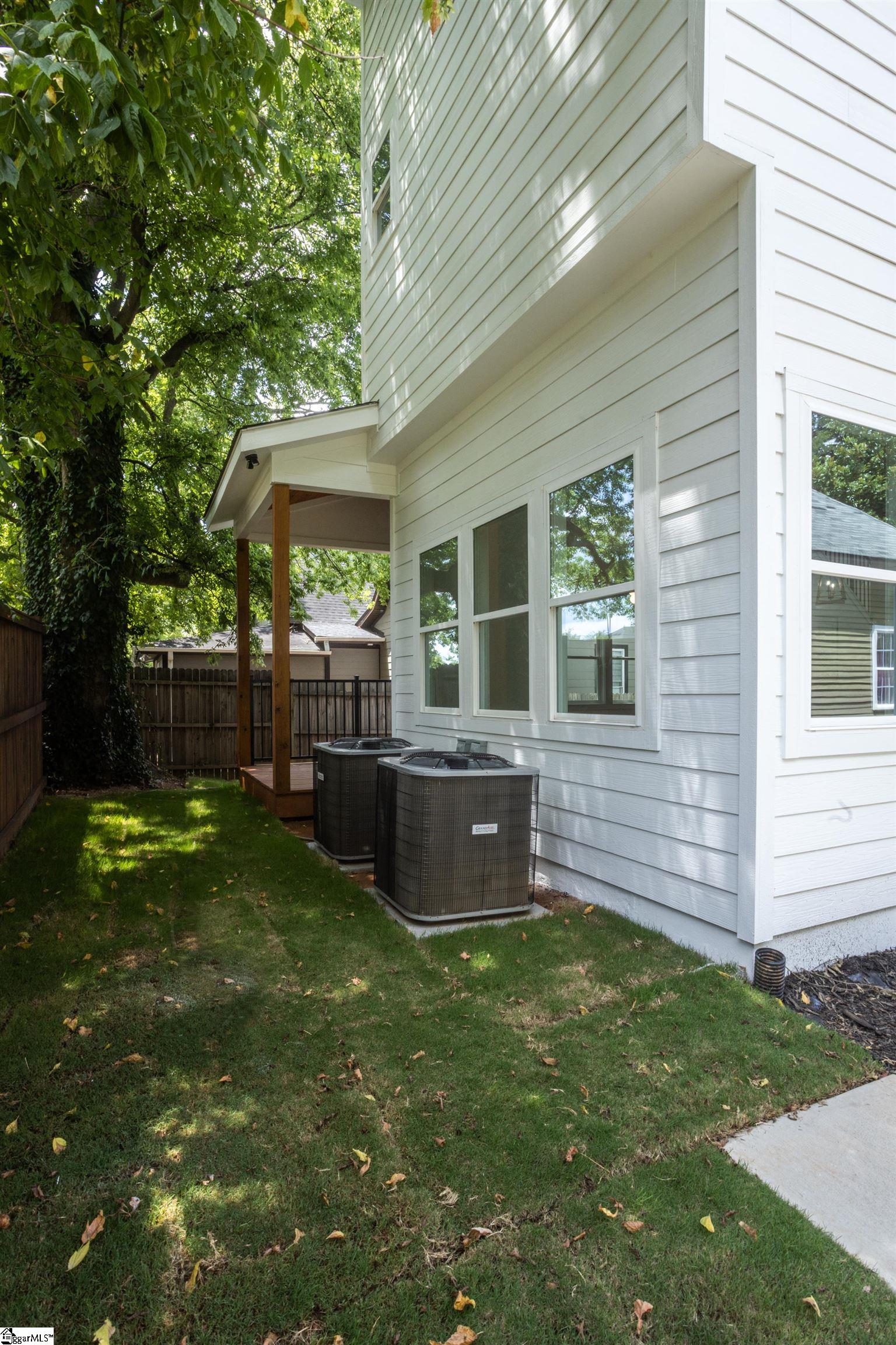 Greenville, South Carolina 29601, United States, 4 Bedrooms Bedrooms, ,3 BathroomsBathrooms,Residential,Active,251046