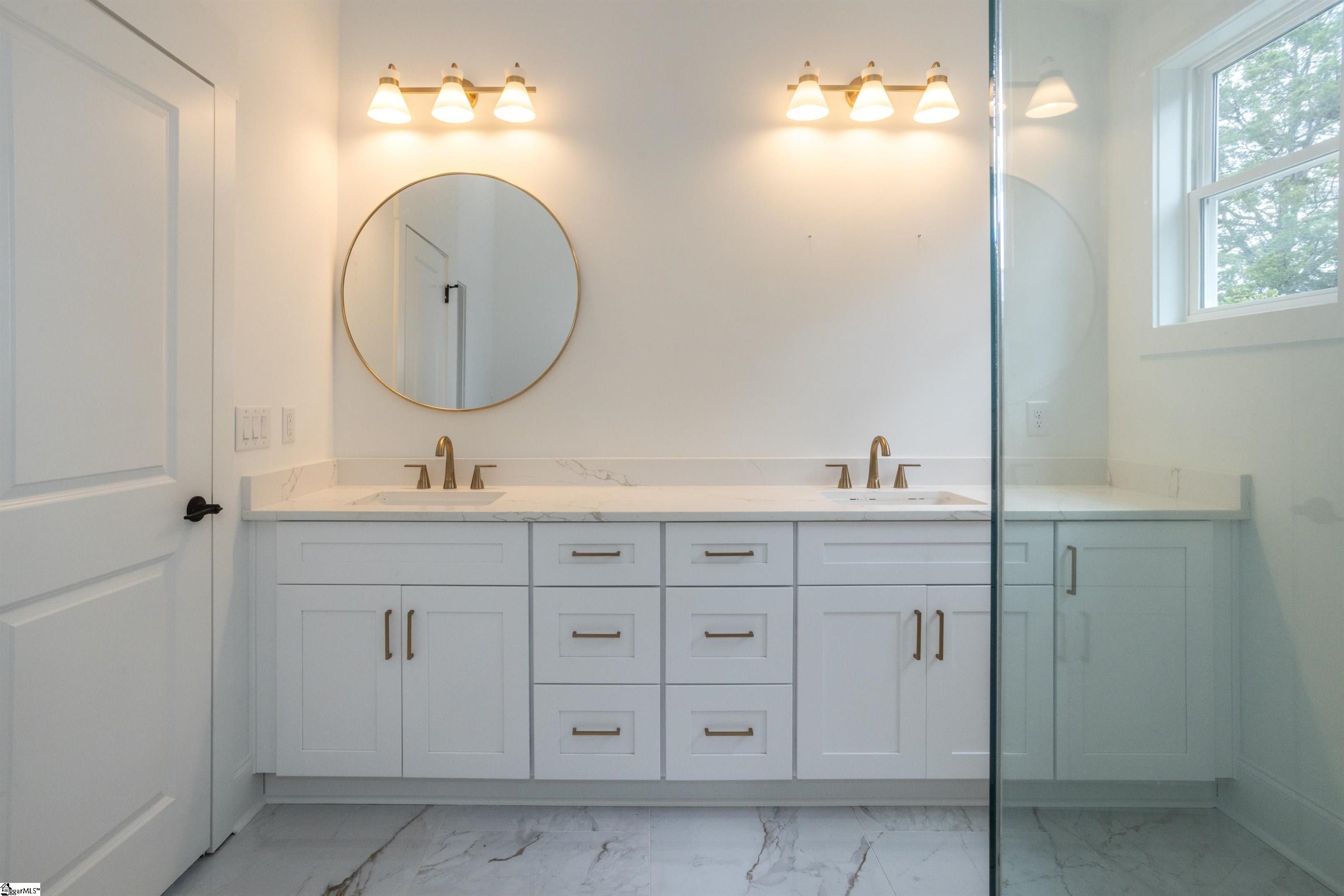 Greenville, South Carolina 29601, United States, 4 Bedrooms Bedrooms, ,3 BathroomsBathrooms,Residential,Active,251046