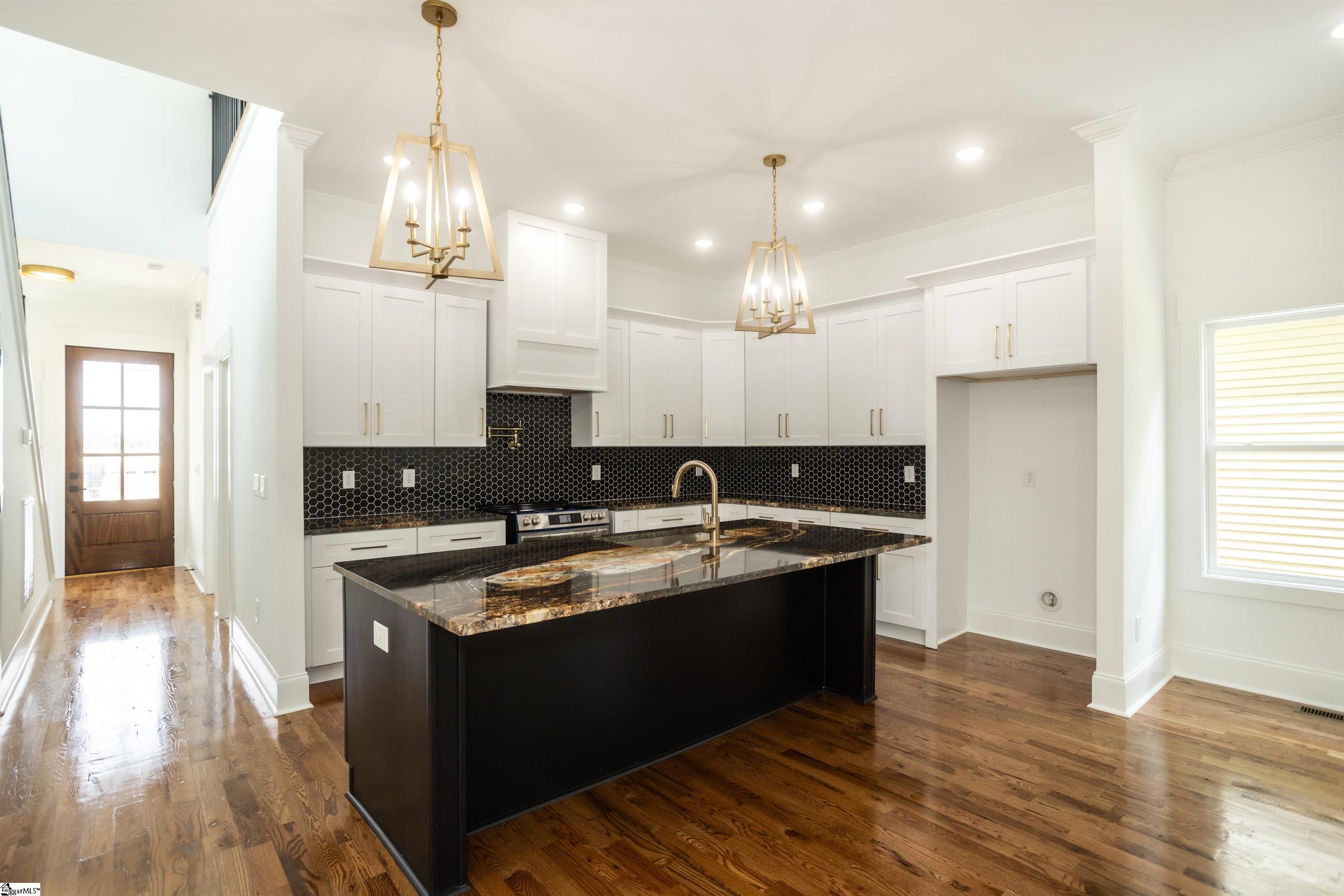 Greenville, South Carolina 29601, United States, 4 Bedrooms Bedrooms, ,3 BathroomsBathrooms,Residential,Active,251046