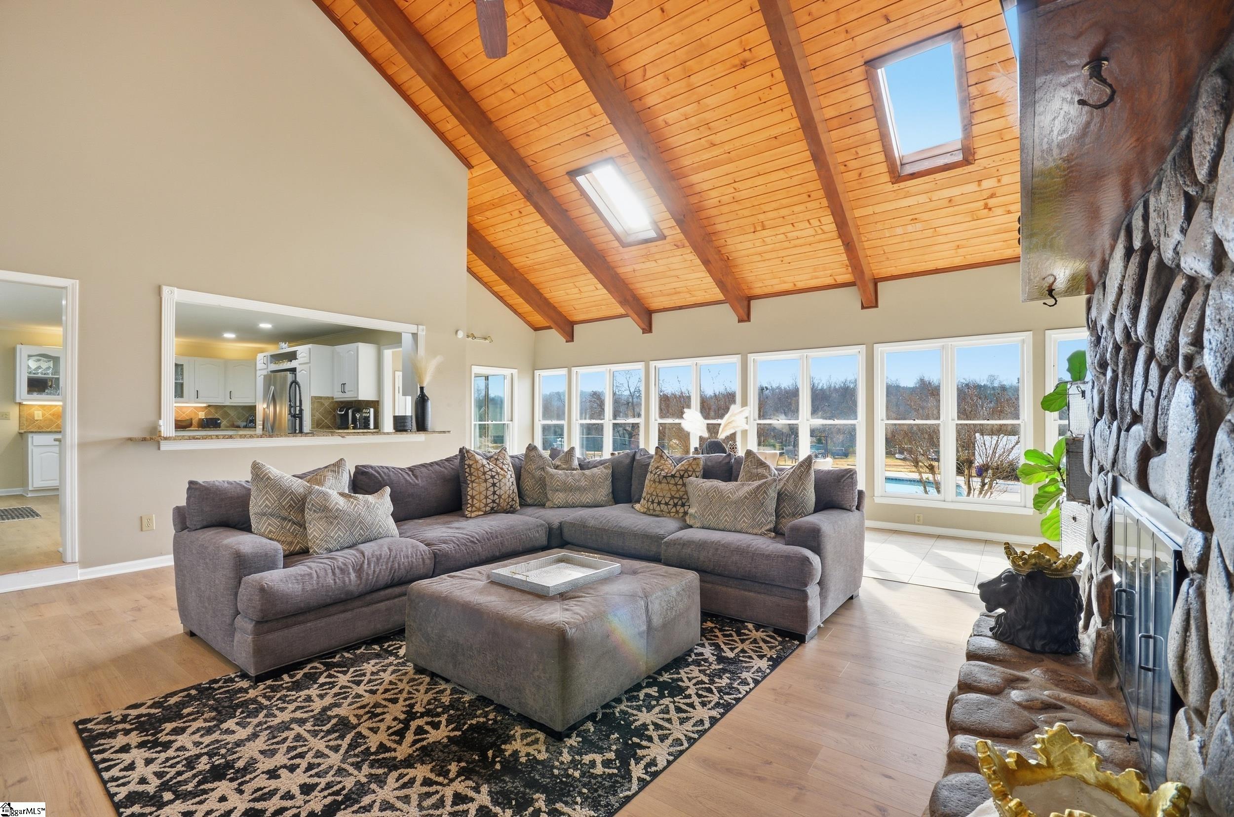 600 Pine Log Ford Road