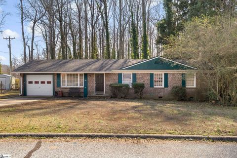 120 Shadecrest Drive Mauldin SC 29662