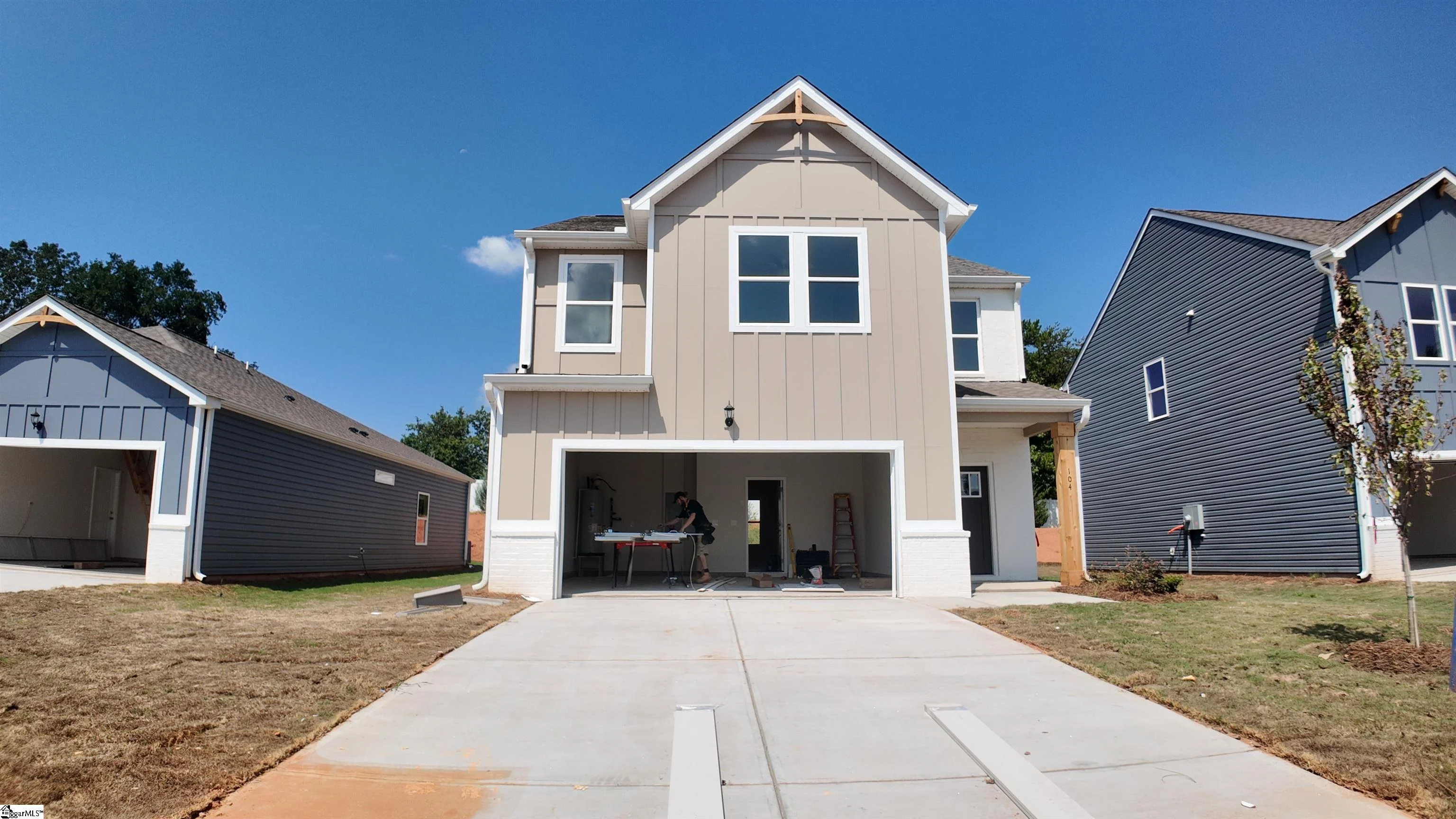 104 Juniper Valley Circle