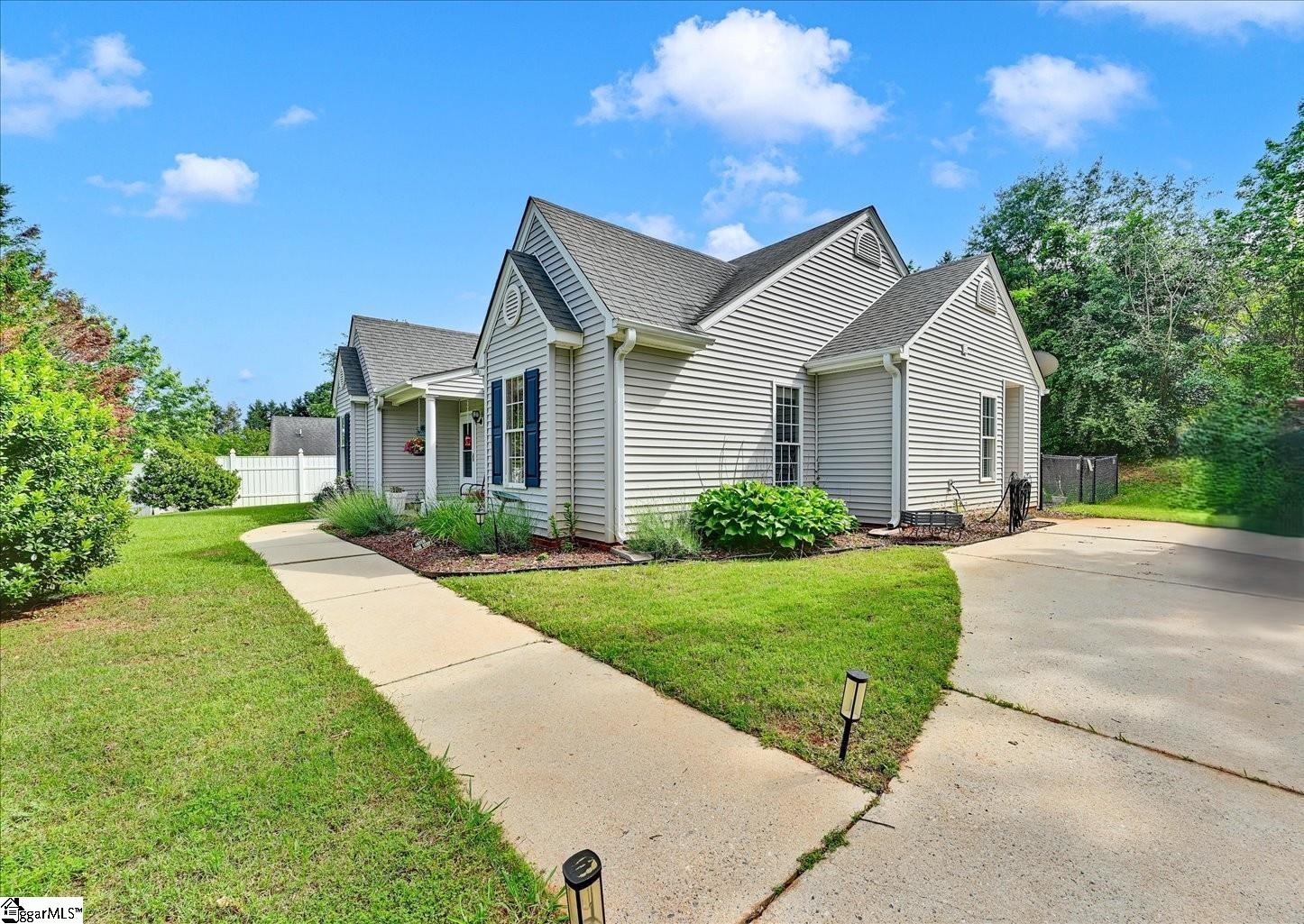 205 Willow Leaf Drive