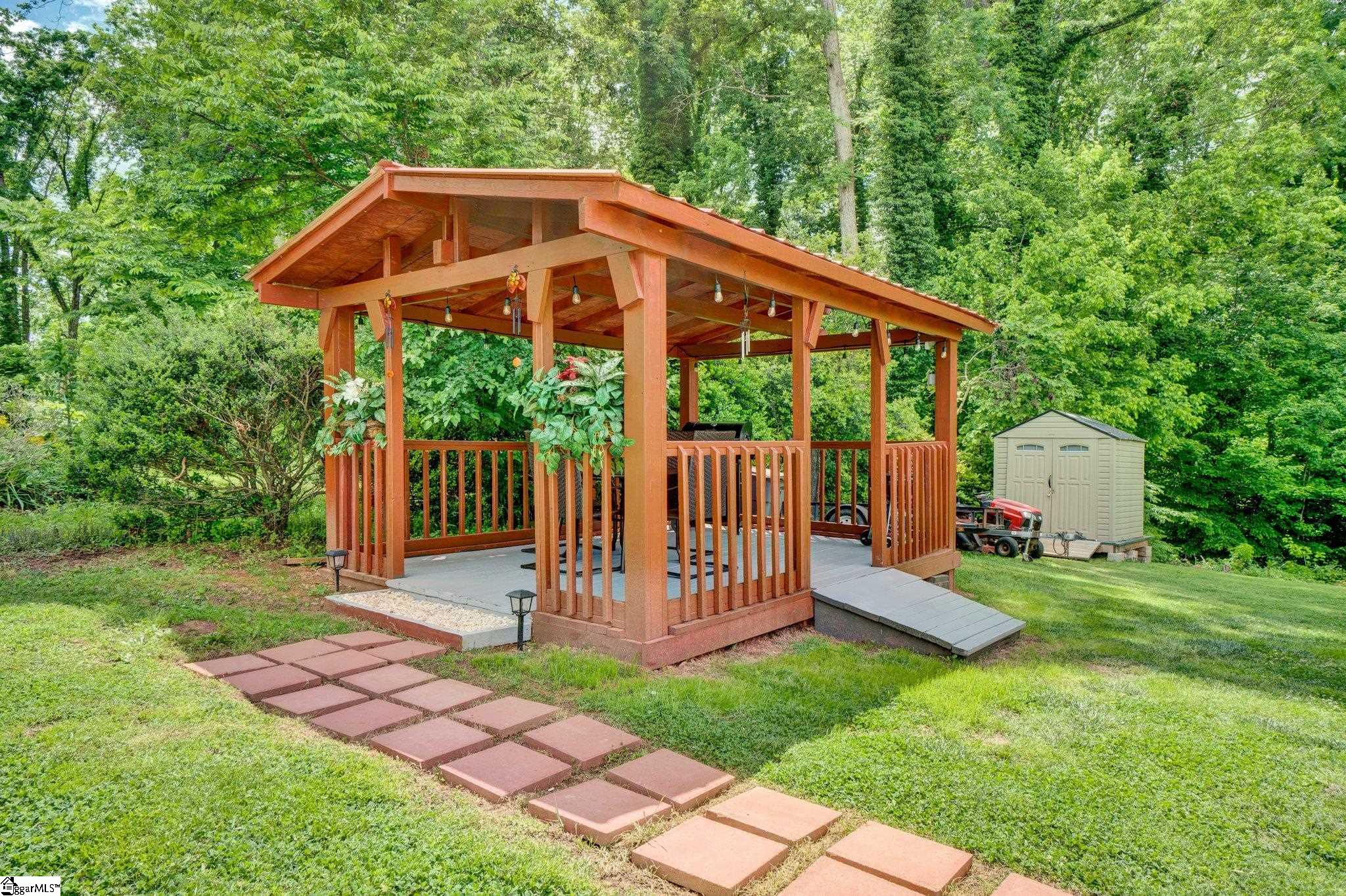 1113 Fox Squirrel Ridge Road