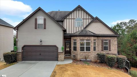 Photo of 445 Jameswood Court, Greer, SC 29651 (MLS # 1576983)