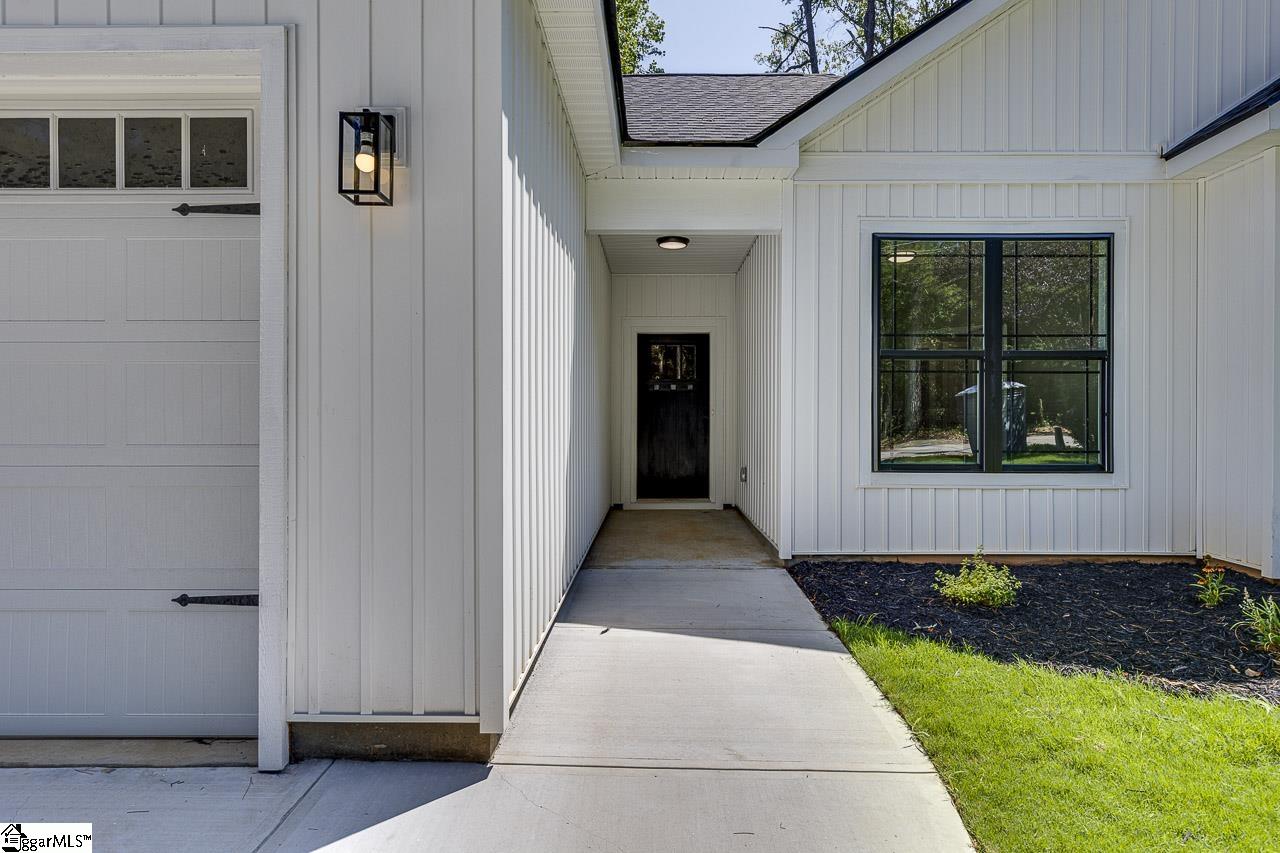 629 Mountain View Road