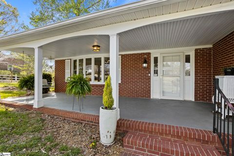 Photo of 126 Shannon Lake Circle, Greenville, SC 29615 (MLS # 1587365)