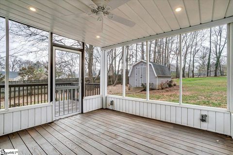 A home in Easley