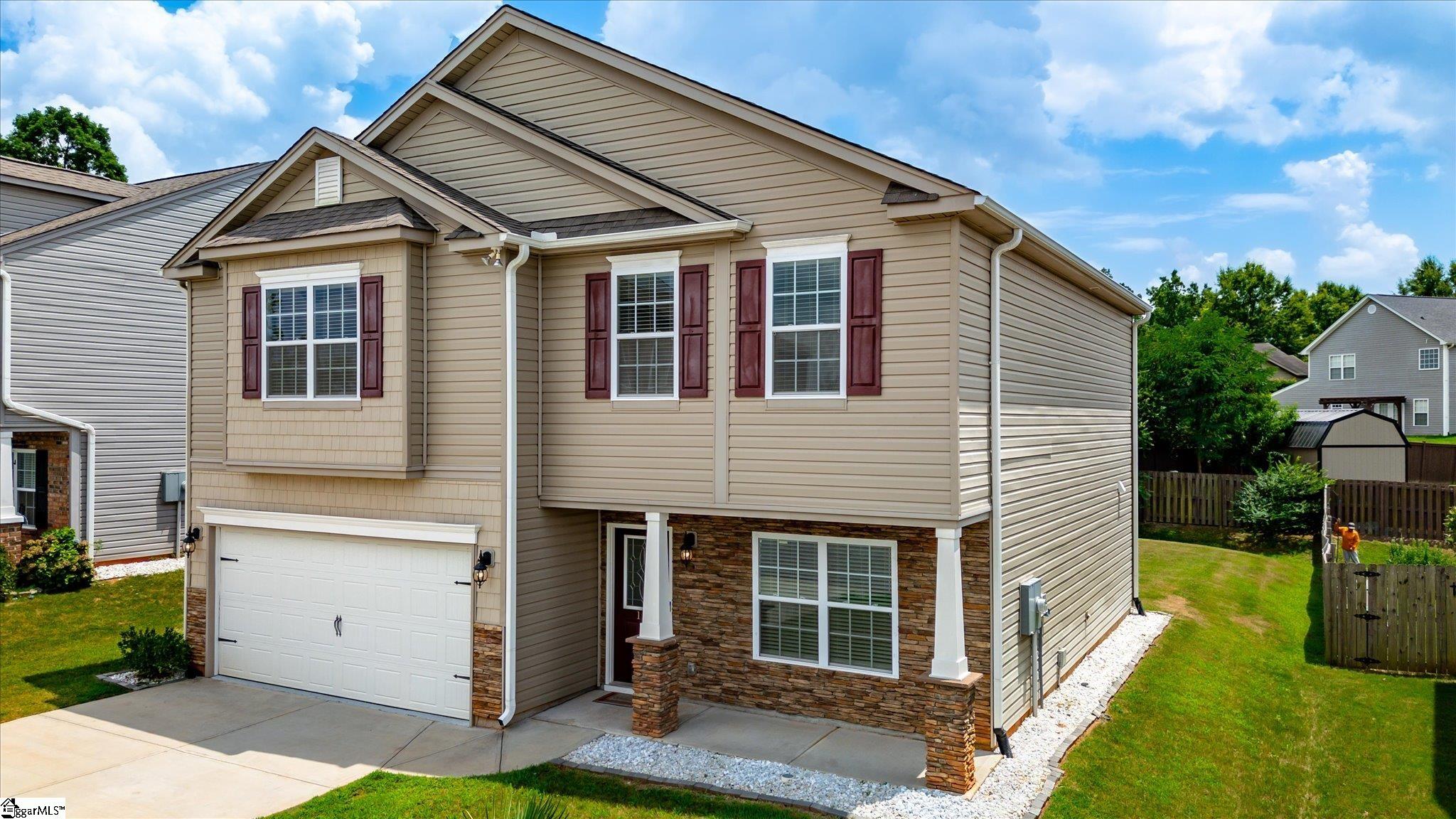 15 Spyglen Way
